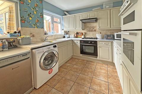 2 Riverview Terrace, Exminster, Exeter, EX6 8DU