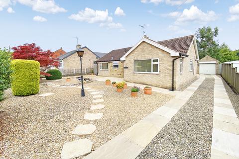 2 bedroom detached bungalow for sale, Arkendale Road, Ferrensby