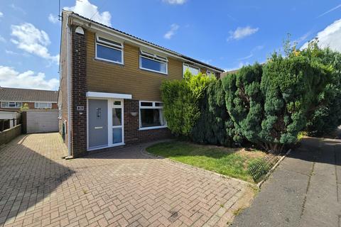 3 bedroom semi-detached house for sale, Andover Close, Barry