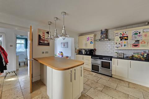 26 Andover Close, Barry, CF62 8AG