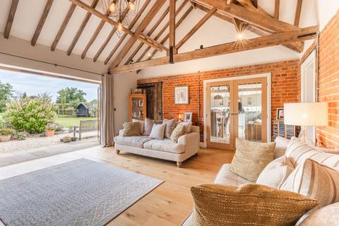 Hushwing Barn Brightmere Road, Hickling, Norwich, NR12 0AE