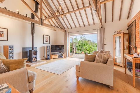 Hushwing Barn Brightmere Road, Hickling, Norwich, NR12 0AE