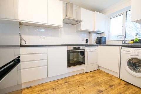 2 bedroom flat for sale, Bournewood Road, Orpington