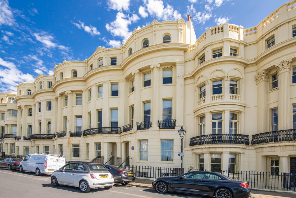 5, 2 Brunswick Place7