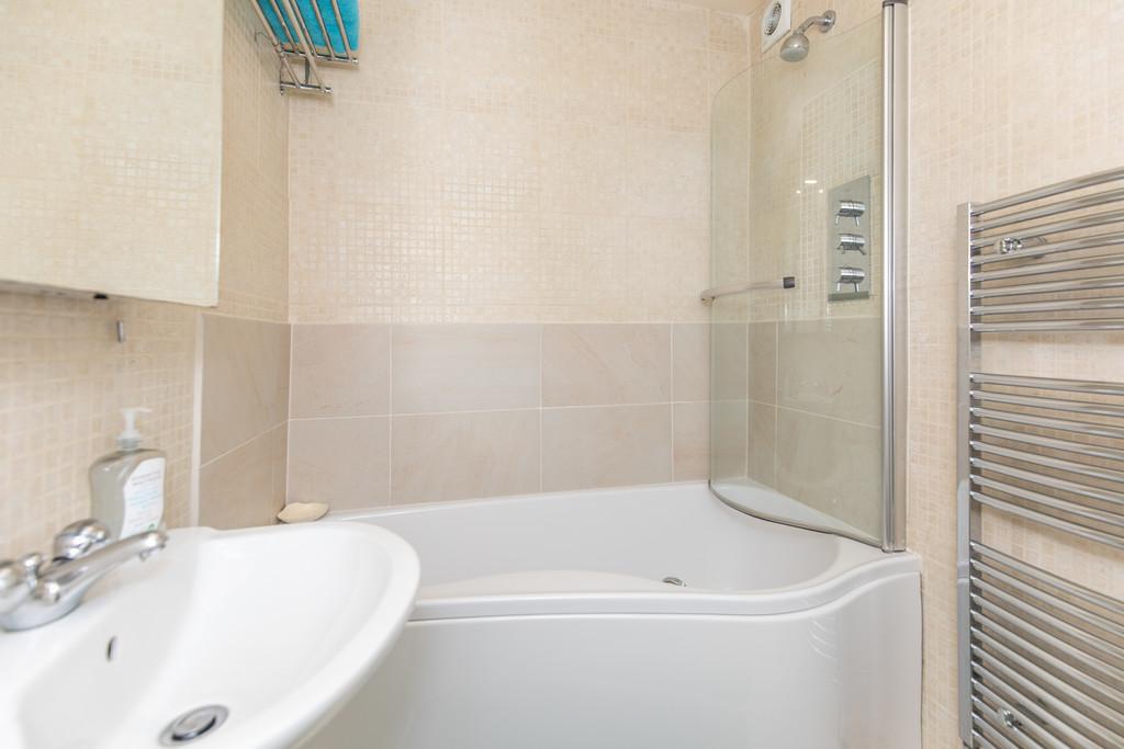 5, 2 Brunswick Place25
