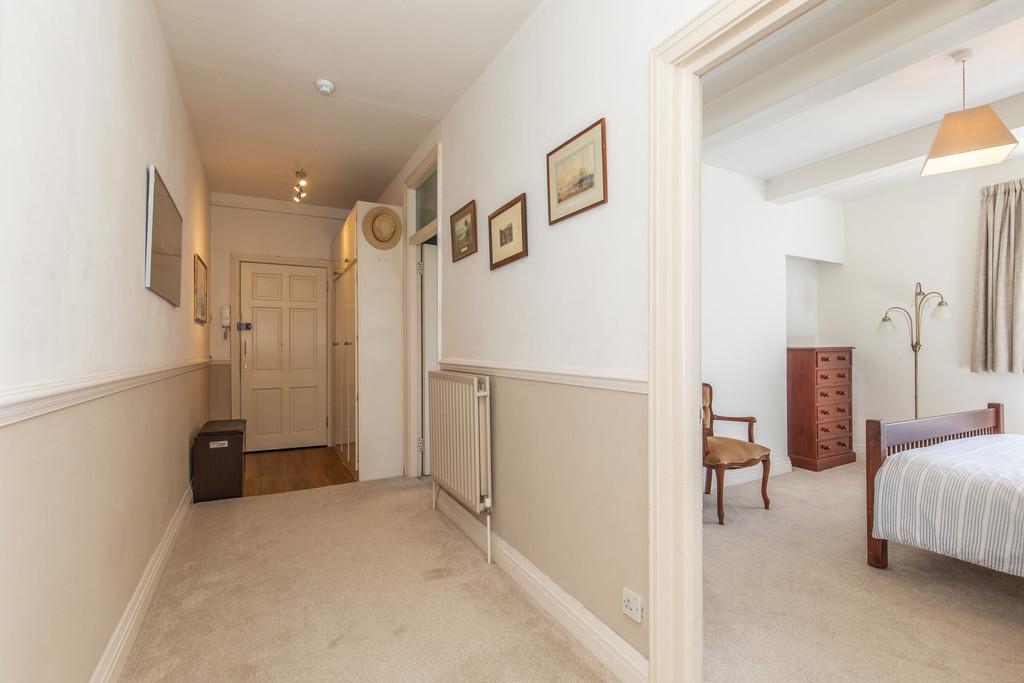 5, 2 Brunswick Place12