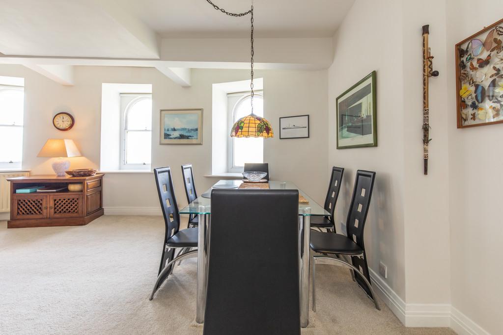 5, 2 Brunswick Place15