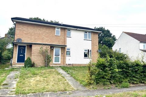 1a Chessington Close, Epsom, KT19 9EQ