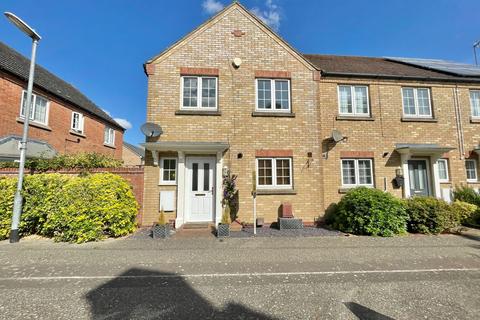 3 bedroom end of terrace house for sale, Honeymead Road, Wimblington,