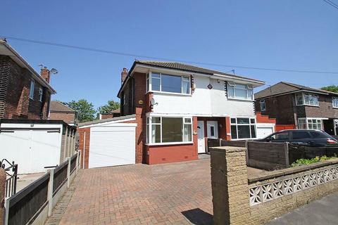 8 Berkeley Avenue, Stretford, Manchester, M32 9TJ