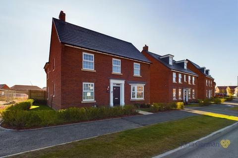 4 bedroom detached house for sale, Marley Way, Drakelow