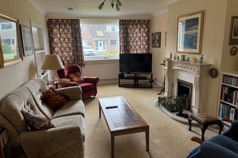 3 bedroom semi-detached house for sale, The Orchard, Pontefract