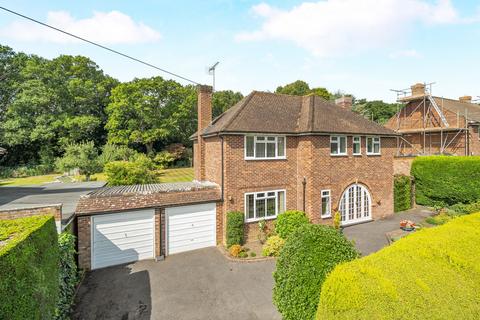 4 bedroom detached house for sale, Ridge Close, Surrey GU22