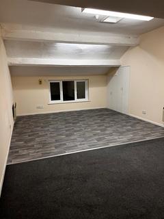 3 bedroom flat to rent, Yorkshire Street, Rochdale