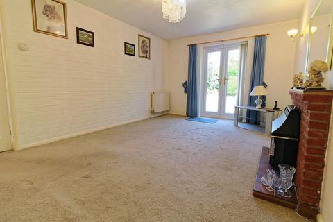 2 bedroom detached bungalow for sale, Broad Meadow, Wigston