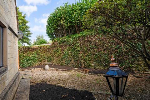 2 bedroom bungalow for sale, The Grange, Moreton-in-Marsh, Gloucestershire, GL56