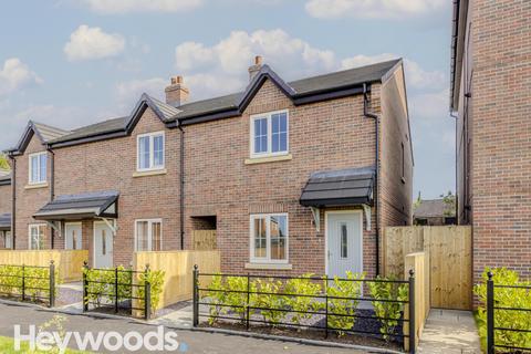 3 bedroom townhouse for sale, 5 Tollhouse Court, Wrinehill, Crewe, CW3