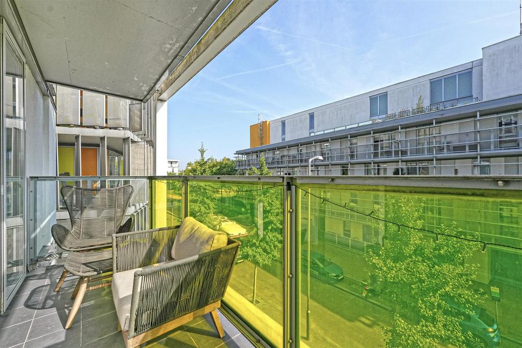 Balcony Picture 2.JPG