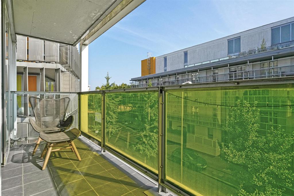 Balcony.JPG