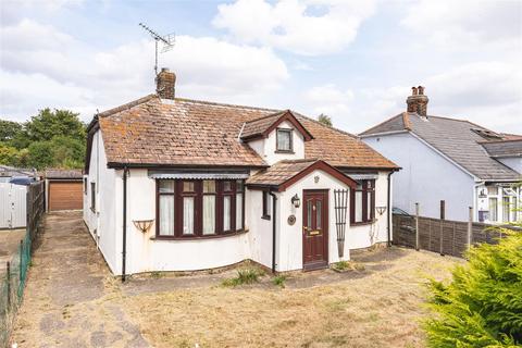 3 bedroom detached bungalow for sale, Radwinter Road, Sewards End CB10