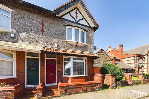 3 bedroom terraced house to rent, Barndale Road, Liverpool L18