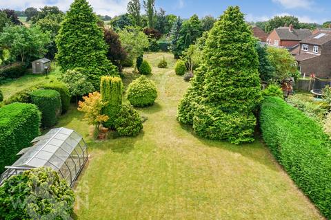 3 bedroom detached house for sale, Yarmouth Road, Hales, Norwich