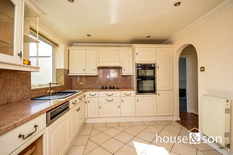 3 bedroom detached house for sale, Kingswell Road, Bournemouth