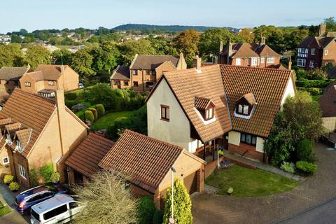 5 bedroom detached house for sale, Bickley Howe, Scarborough YO12