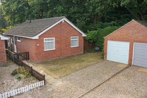 2 bedroom detached bungalow for sale, Hammond Close, Sprowston, Norwich