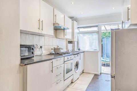 1 bedroom ground floor flat for sale, Byron Road, Harrow