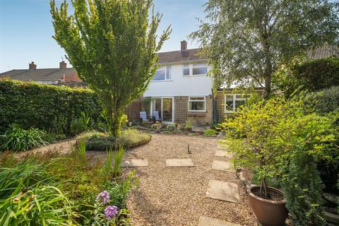 42 Testwood Road, Windsor, SL4 5RW