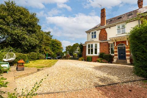 4 bedroom semi-detached house for sale, Botcheston Road, Newtown Unthank, LE9