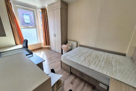 49 Thornville Road, Leeds, LS6 1JY