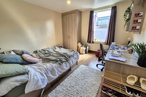 49 Thornville Road, Leeds, LS6 1JY