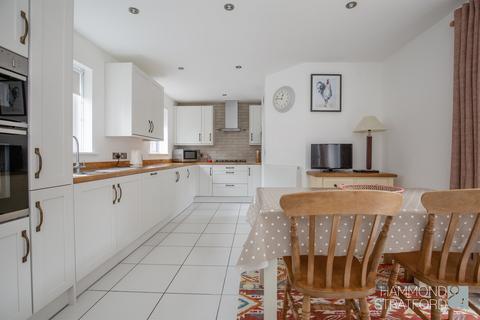13 Ashcroft Close, Cringleford, Norwich, NR4 7SX