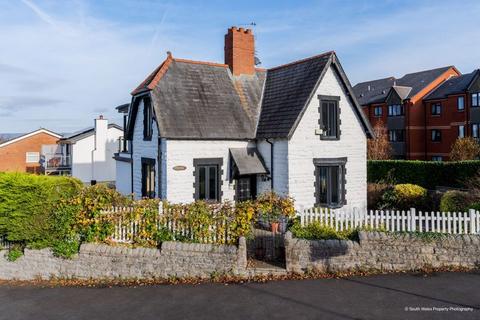 3 bedroom detached house for sale, Northcliffe Drive, Penarth