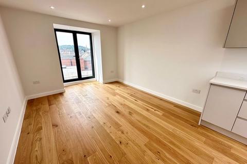 2 bedroom apartment for sale, Riverbank House, Angel Lane, Tonbridge, TN9 1SQ