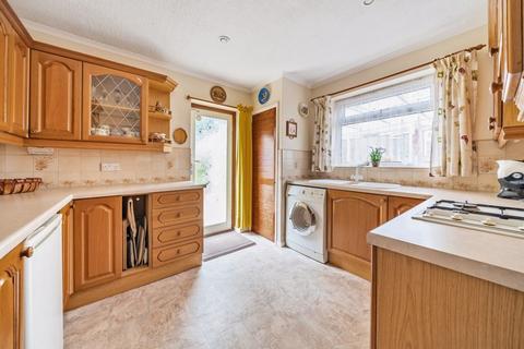 2 bedroom semi-detached house for sale, Hopgarden Road, Tonbridge, TN10 4QY