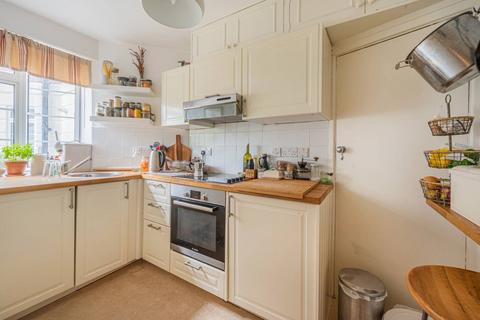 2 bedroom flat to rent, Dartmouth Grove, Blackheath, London, SE10