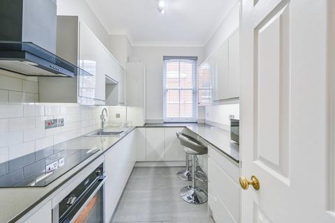 3 bedroom flat for sale, Pied Bull Court,, Bloomsbury, London, WC1A