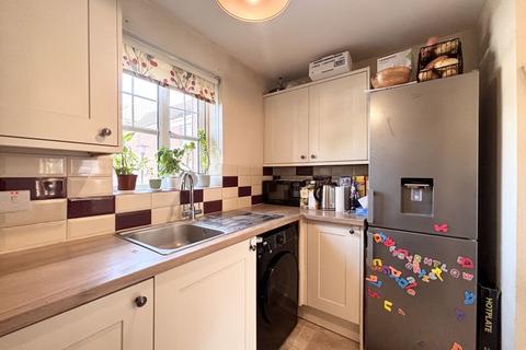 2 bedroom flat for sale, 19 Symphony Close, Edgware