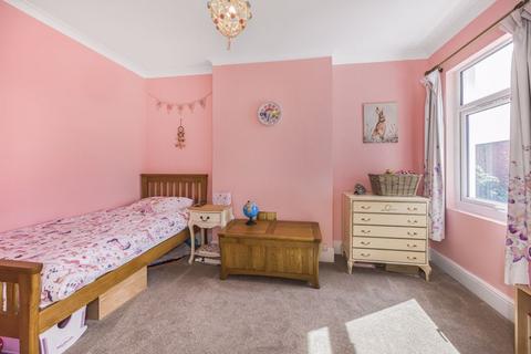 96 Sidcup Hill, Sidcup, DA14 6HY