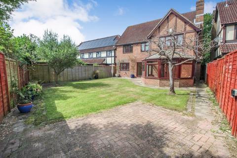 5 bedroom detached house for sale, Billington Gardens, Hedge End