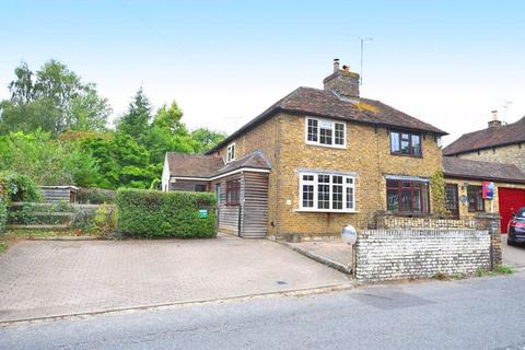 3 bedroom cottage for sale, Ware Street, Maidstone