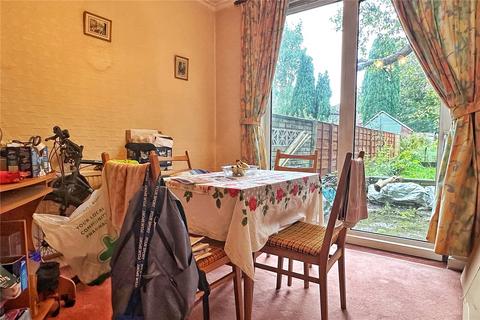 14 Berry Brow, Manchester, M40 1GG