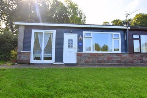 2 bedroom chalet for sale, Bucks Cross, Bideford