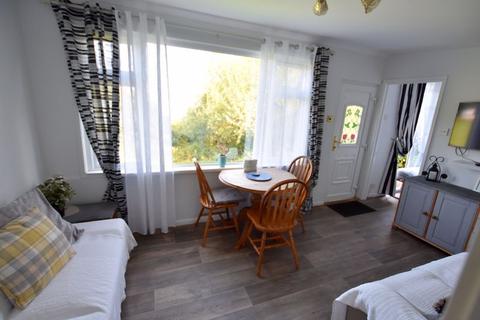 2 bedroom chalet for sale, Bucks Cross, Bideford