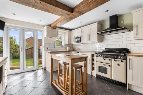 9 Meadow Road, Worcester, WR3 7PP