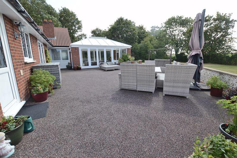 Garden Terrace