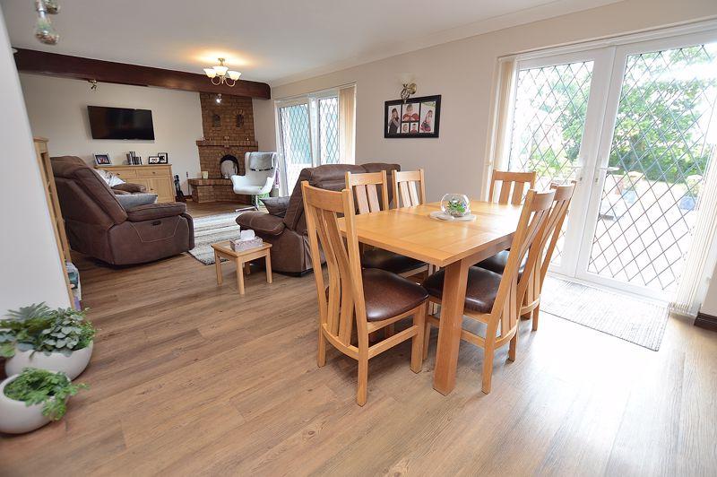Living Kitchen
